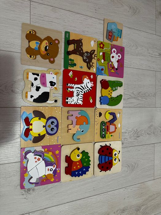 Seturi de puzzle pentru bebe