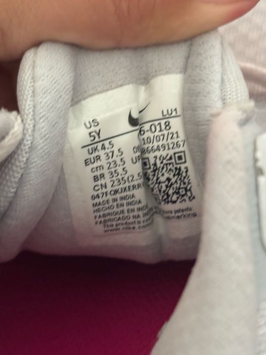 Nike papuci marimea 37,5