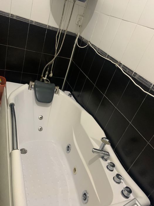 Джакузи с массажем