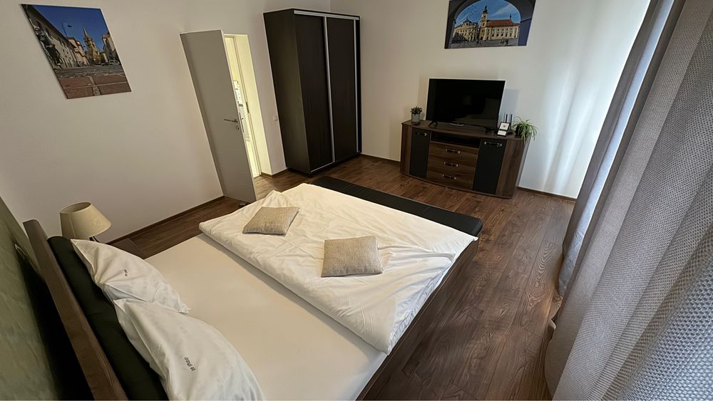 Vand 2 garsoniere spatioase ULTRA CENTRAL 77mp