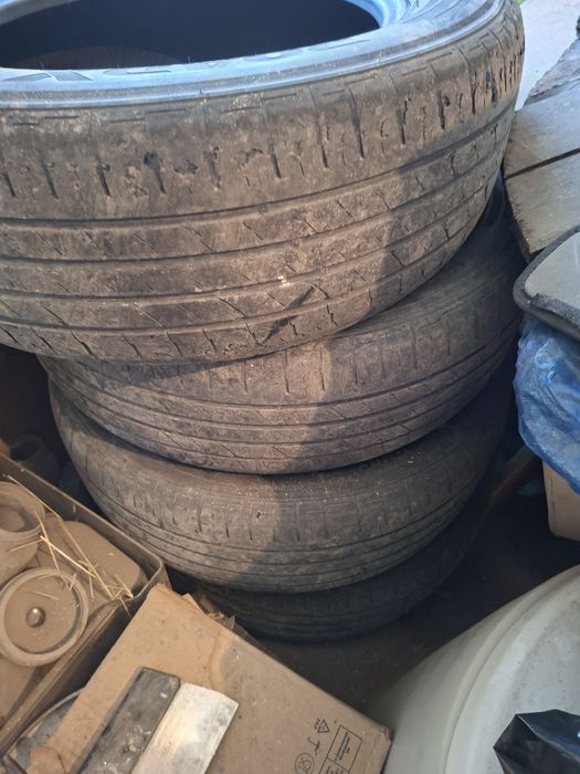 Продам Шины 195/65/15