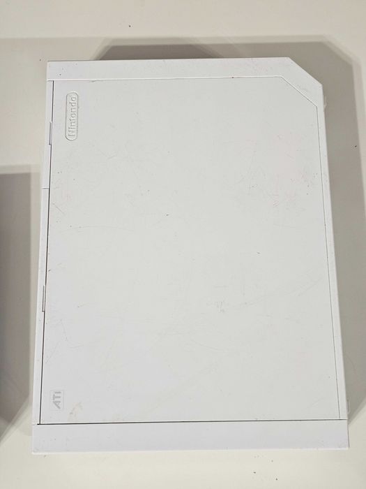 Nintendo Wii complet cu adaptor Wii Motion plus