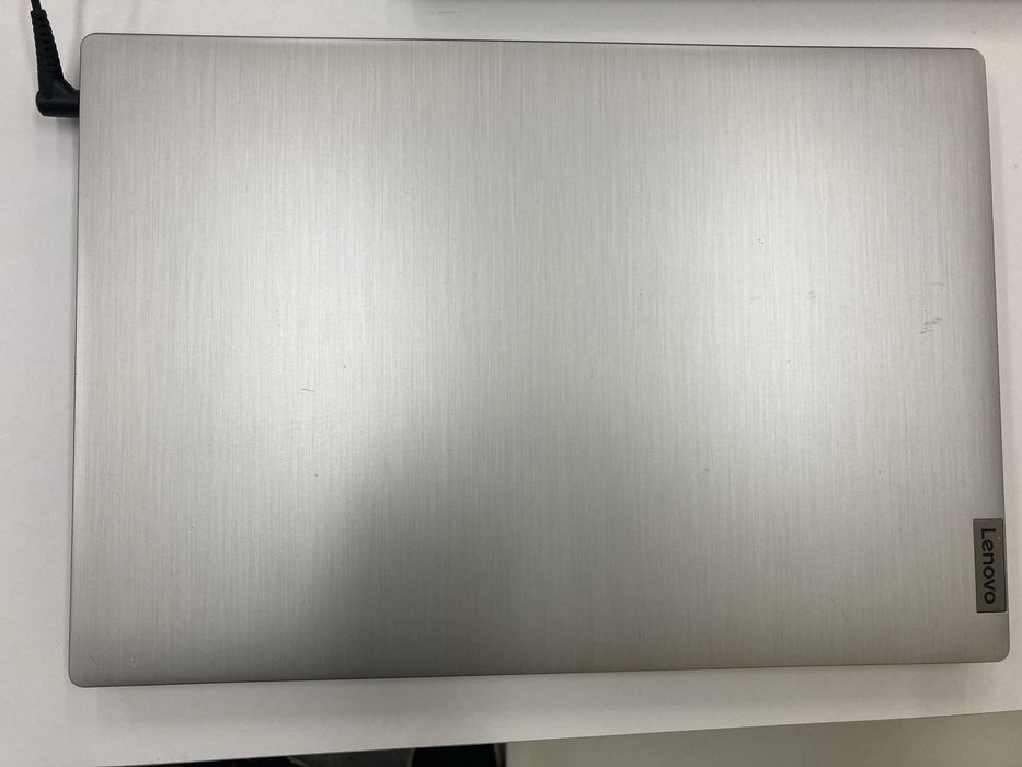 Ноутбук Lenovo.