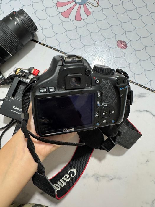 Фотоаппарат канон 550д