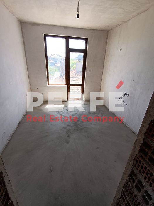 Продава се Многостаен апартамент в Поморие - 118 кв.м за 1500 €/кв.м - Снимка #5