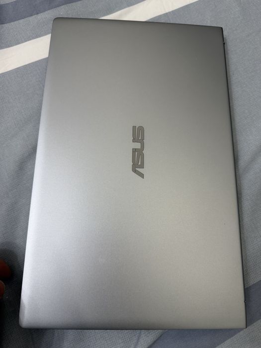 Продается Ноутбук ASUS ZenBook 14 Q407IQ 14.0" Full HD