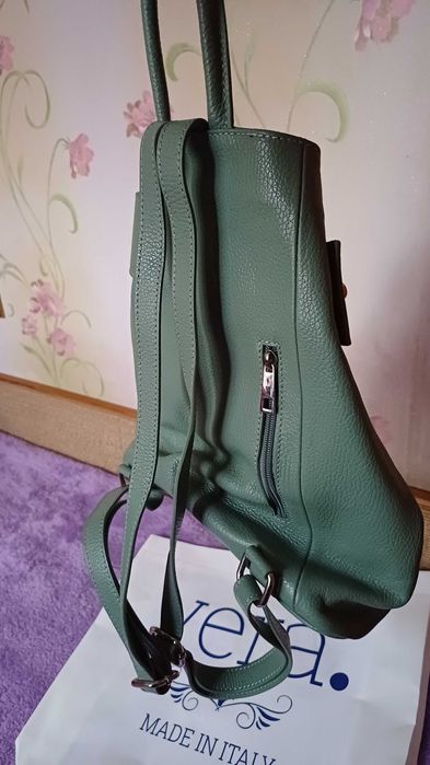 Нова! Vera Pelle раница