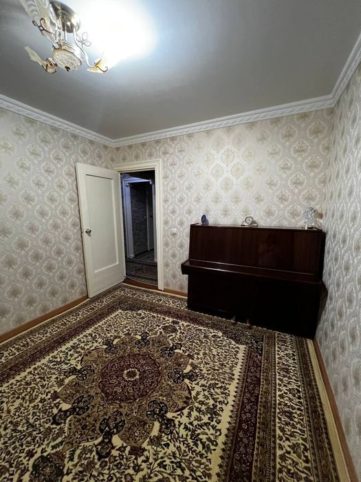 Продаётся 5 комнатная квартира