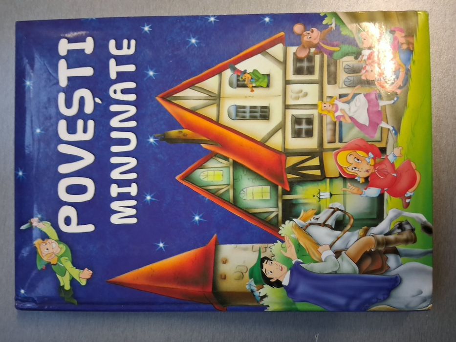 Vand cărți pentru copii