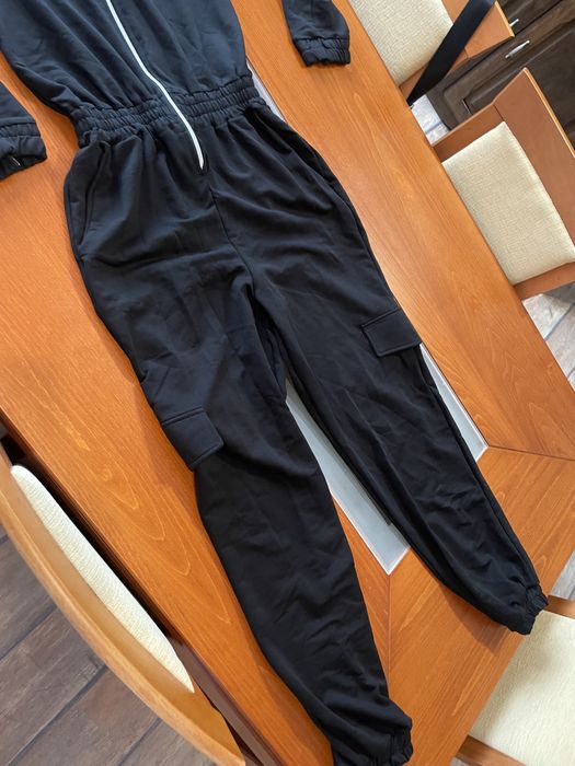 Дамски нов гащеризон