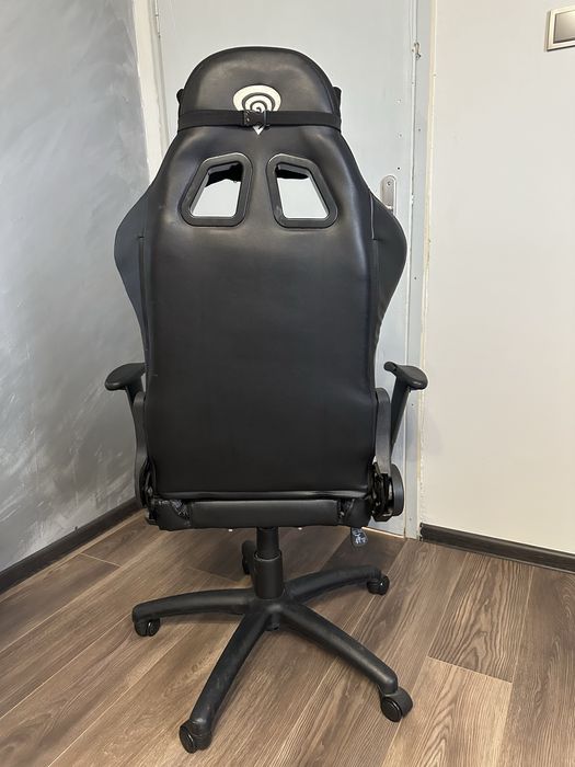 Гейминг Стол Генезис