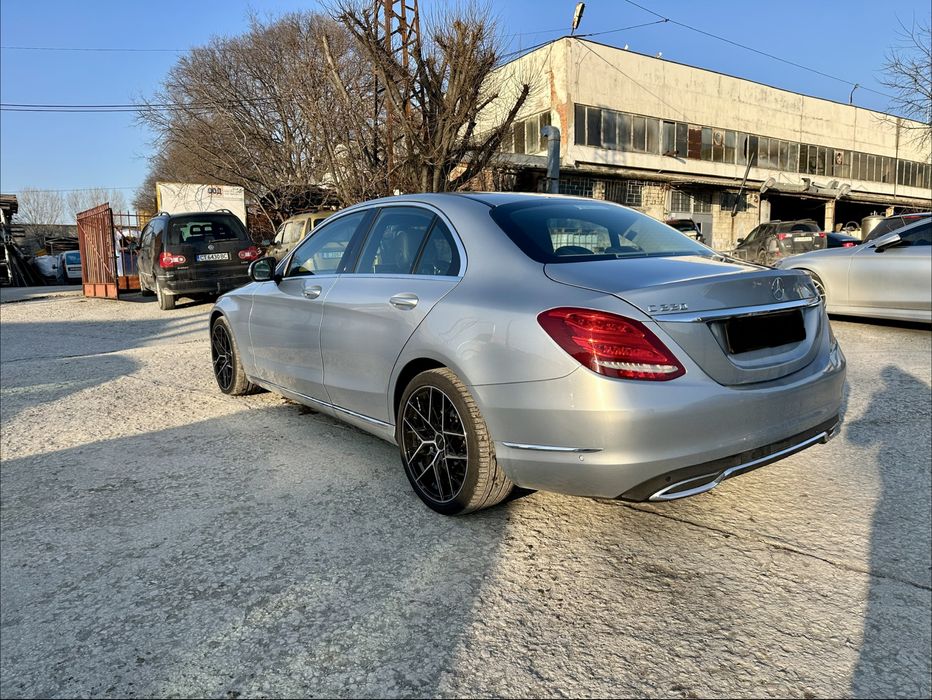 Mercedes C220CDI Bluetec W205 2015г Мерцедес Ц220ЦДИ 170кс