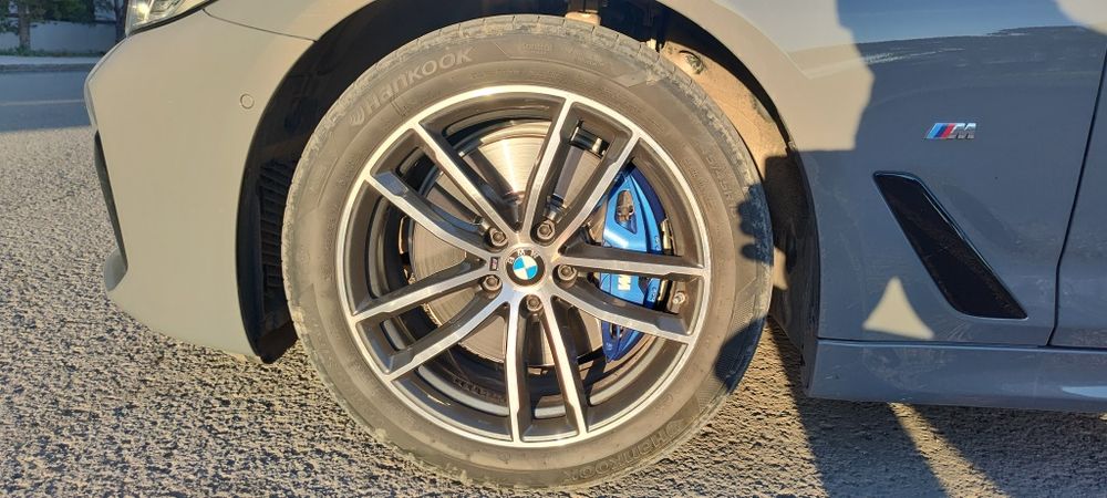 BMW 520i 2022 года