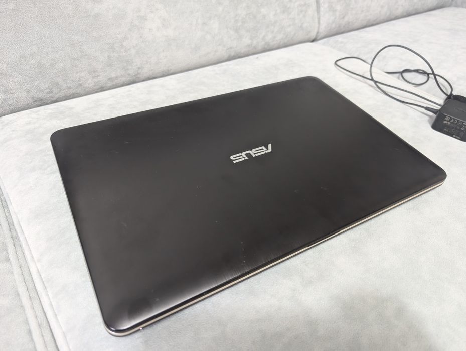 Продам ноутбук Asus X540s