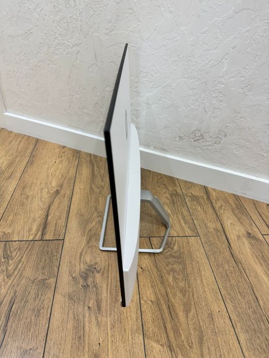 Монитор HP 27 диагональ