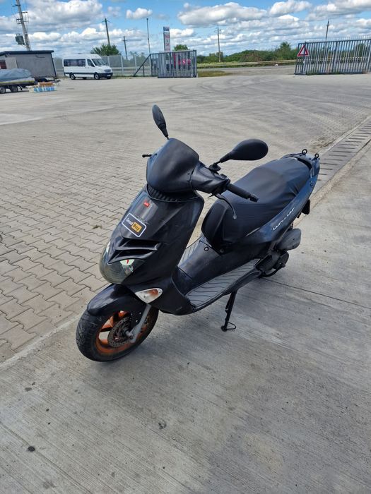 Aprilia leonardo 150 4t