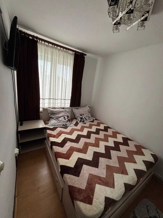Inchiriez apartament 3 camere