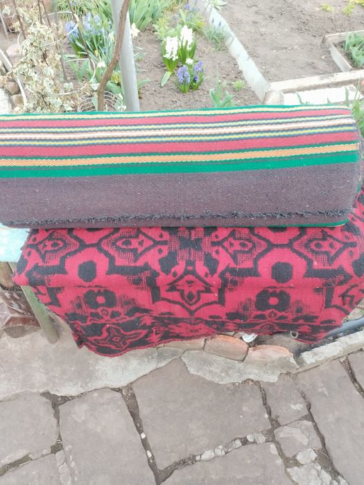 Ръчно тъкани черги