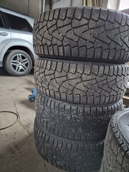 Резина зимняя R17 Pirelli