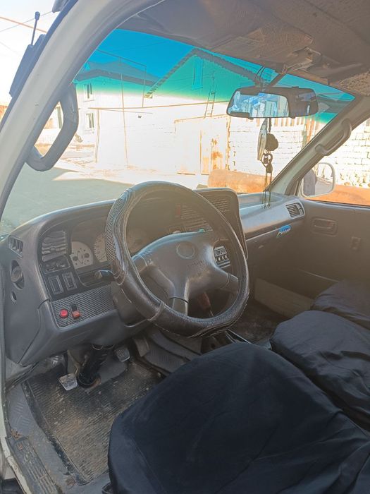 Sotiladi.Foton mikroavtobus 2007-yil holati alo.