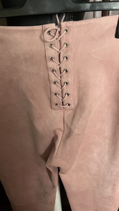 Pantaloni - leggings imitatie piele intoarsa cu snur