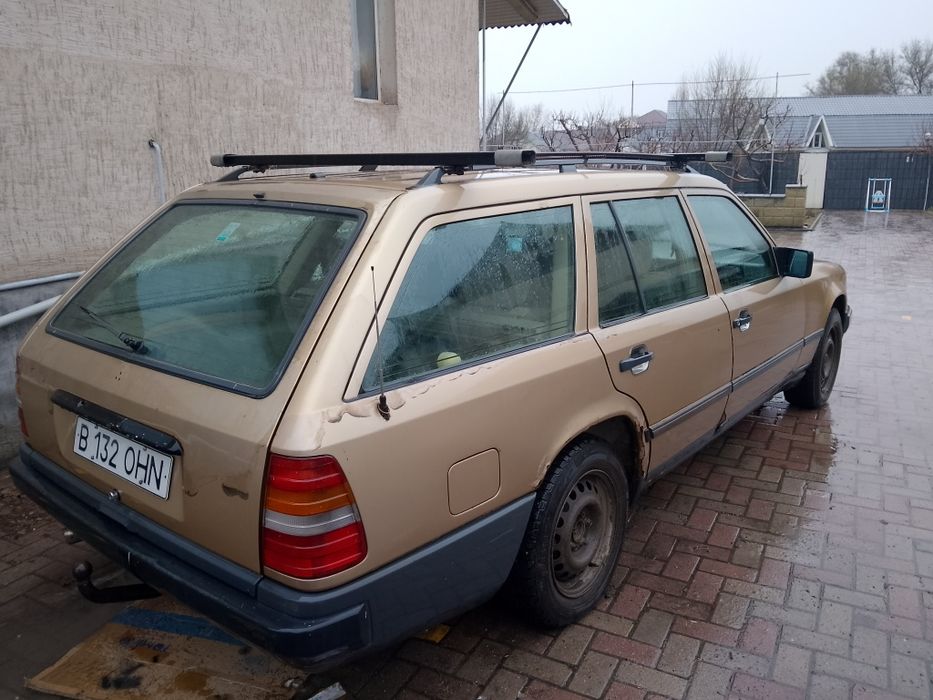 Мерседес 230 универсал