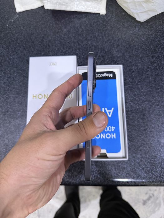 Honor 400 lite pamit 8.256g holati ideal karopka dak bor