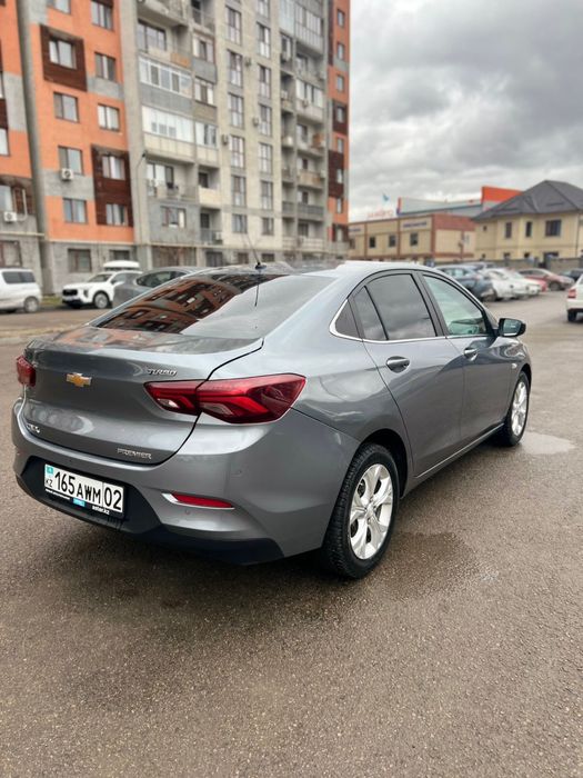 Продам шевроле оникс 2023 года