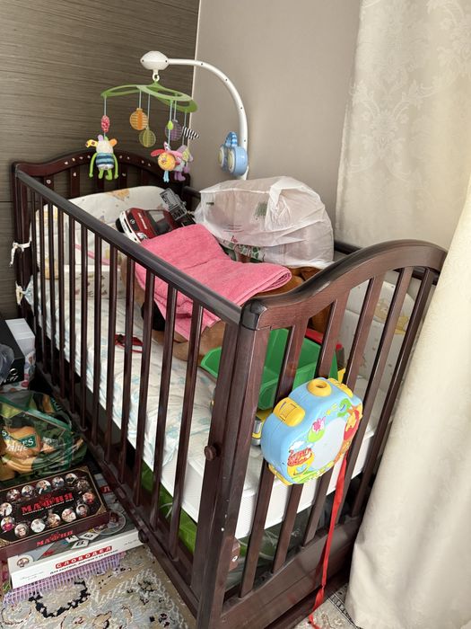 Продам кроватку детскую