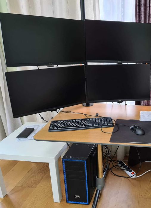 Trading PC Computer + 4 Monitors / Трейдинг Комп + 4 Монитора