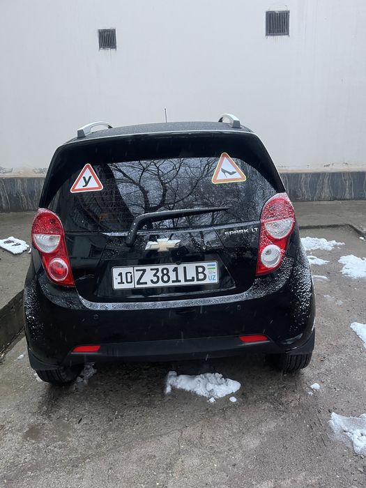 Продам спарк 2022 год