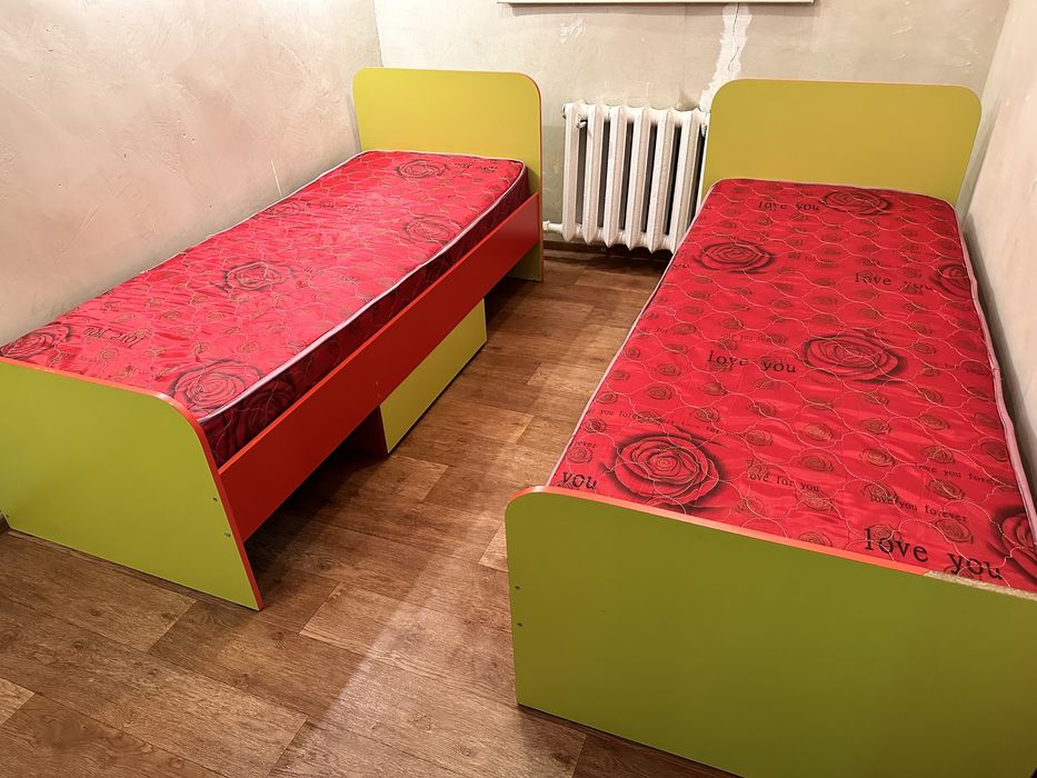 Продам детский спальный гарнитур