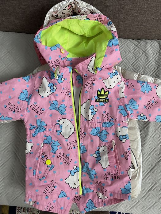 Продам демисезонную куртку