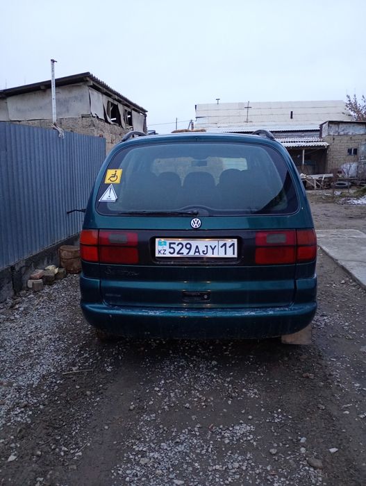 Фольксваген Шаран