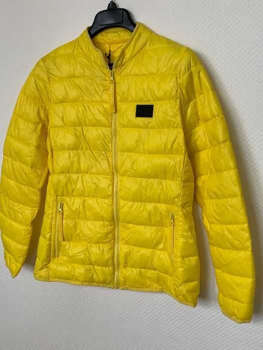 KARL LAGERFELD олекотено пухено яке, размер S, ново с етикети