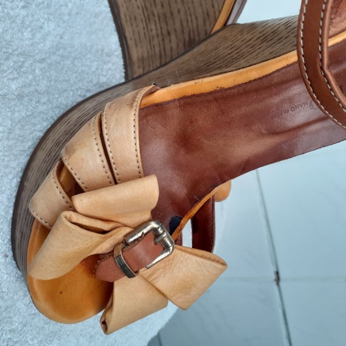 Кожени сандали и обувки от естествена кожа