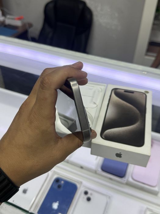 iphone 15 pro в идеальном состояний