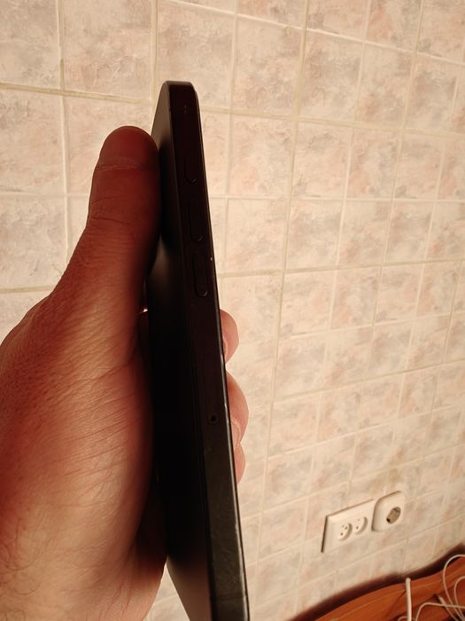 Iphone 16 pro  АКБ 91%