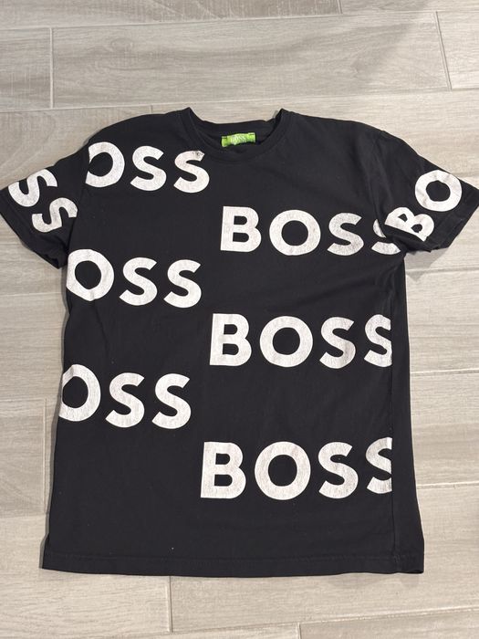 Тениска BOSS Запазена