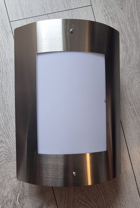 Стенна лампа (плафон)