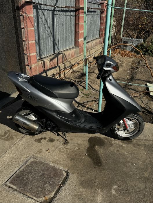 Мопед Honda Dio 35ZX