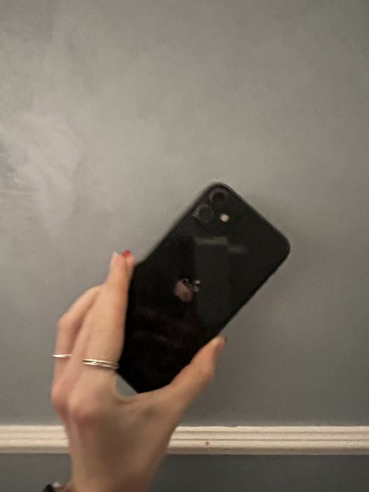 Iphone 11 черен, 64gb