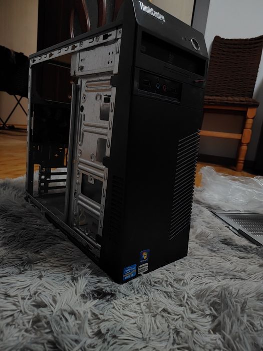carcasă Lenovo ThinkCentre M71e