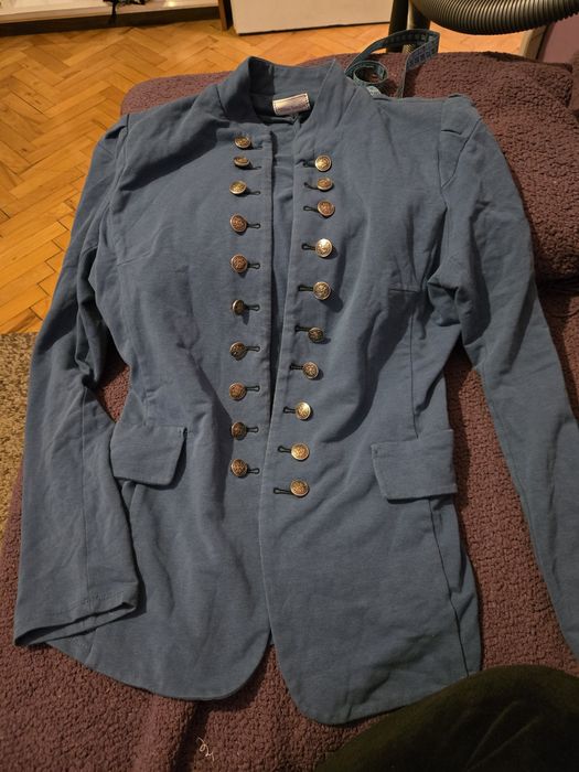 Спортно дамско сако