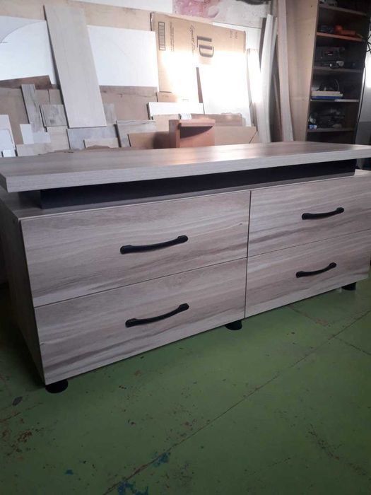 Тумба под телевизор