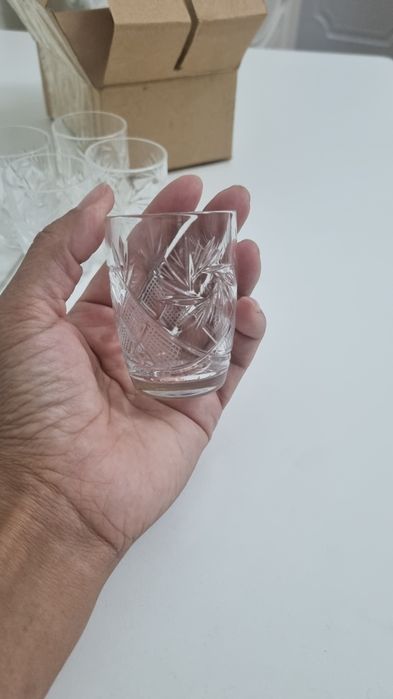 Хрустальный стакан