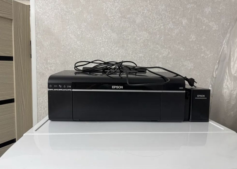 Принтер  Эпсон л 805