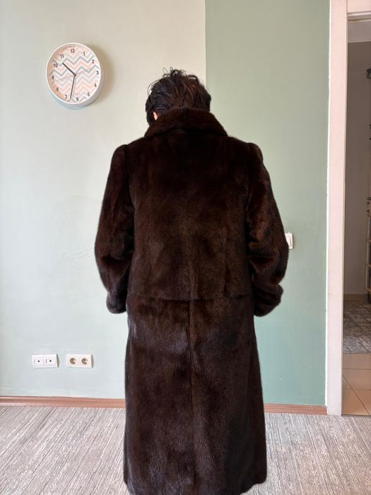 Продам шубу норковая