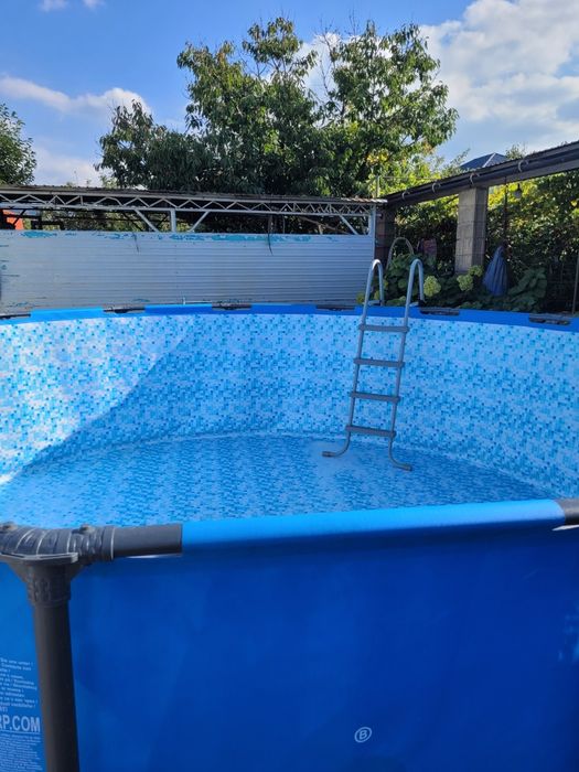 Продам  каркасный бассейн  Bestway 457х122