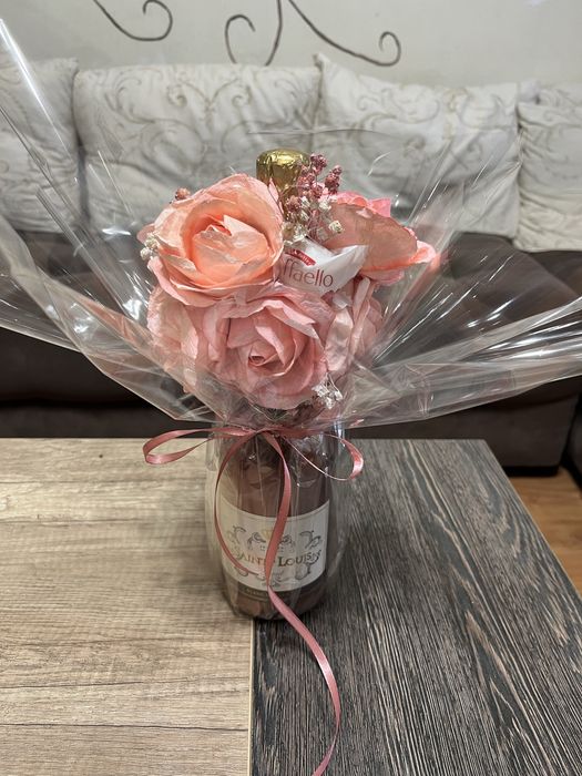 За празник , юбилей ,за специялни поводи. букет за специялни поводи